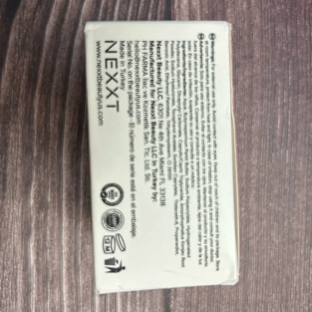 Nexxt Lip Mask - NWOT
